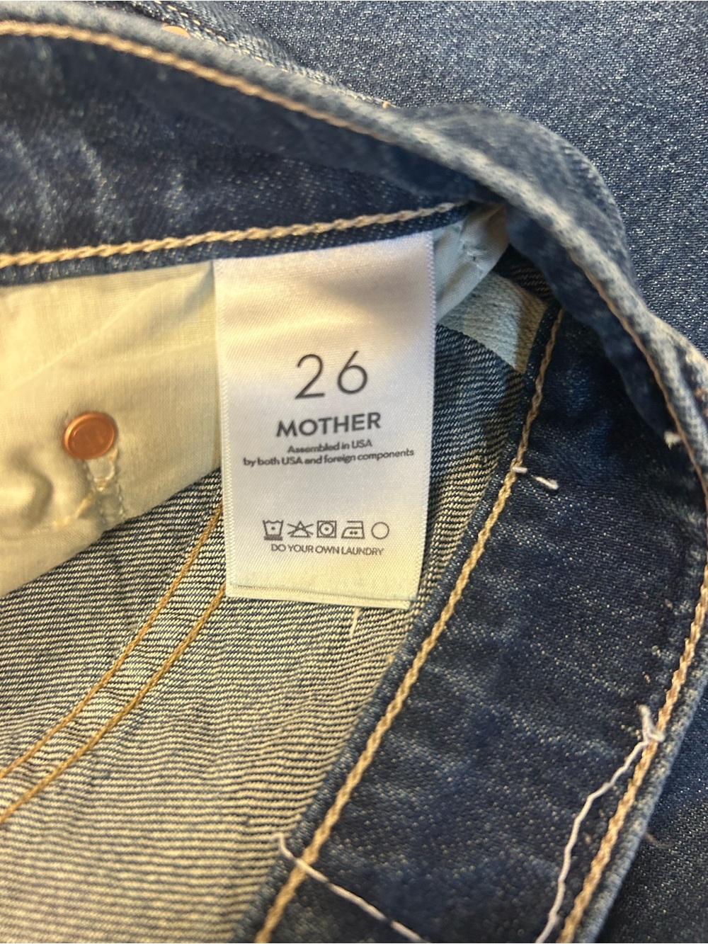 MOTHER The Spinner Zip Sneak Wide Leg Flare Jeans in Dark Blue Denim - Picture 5 of 9